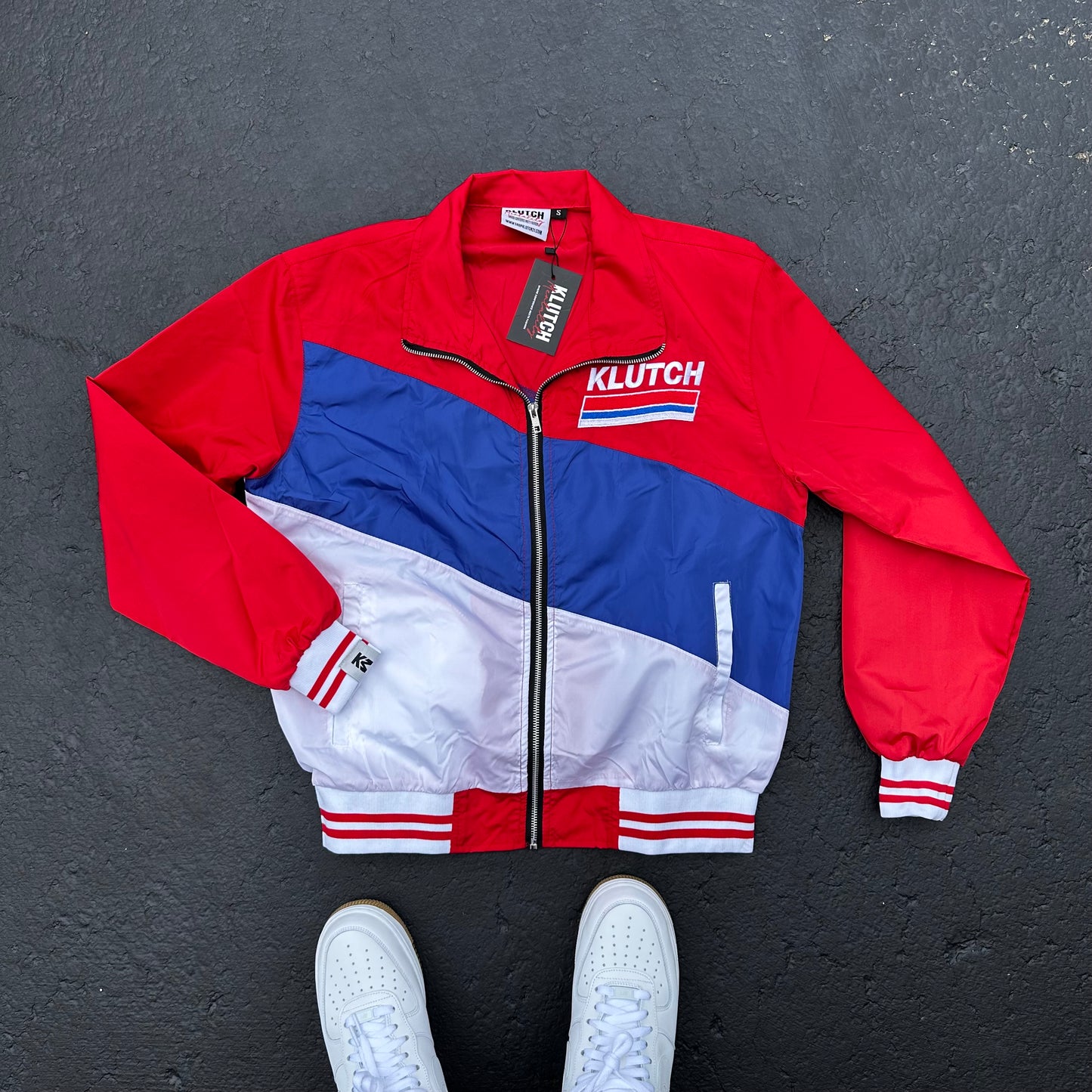 RETRO WINDBREAKER SHORTS [RED]
